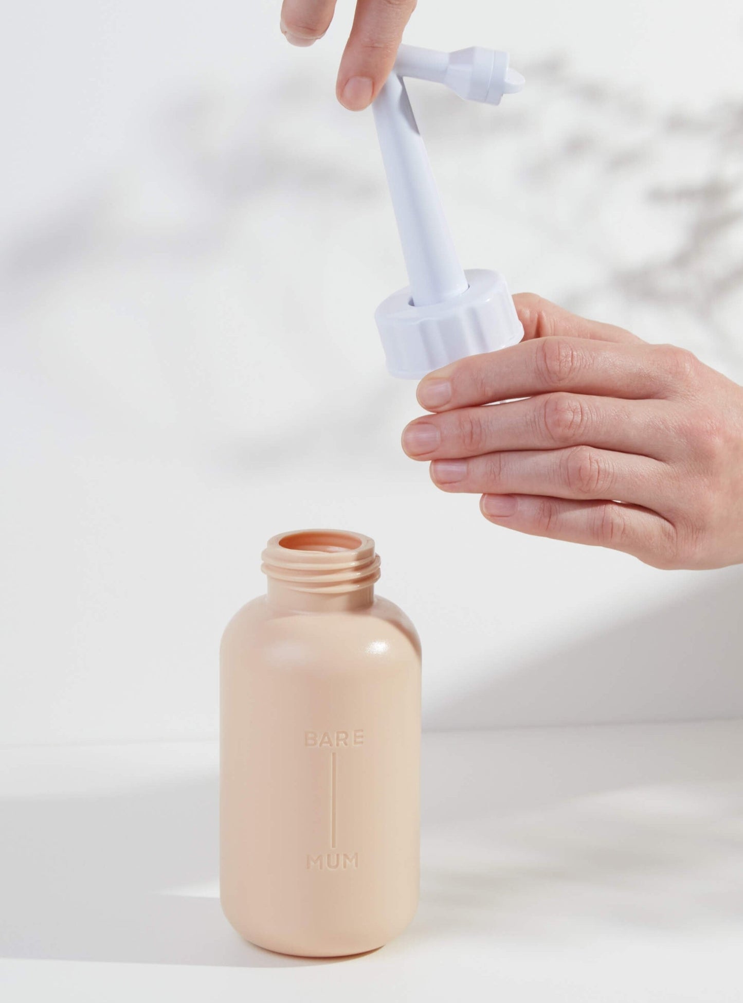 perineal wash bottle retractable nozle